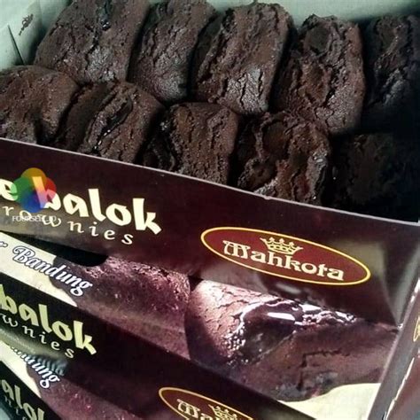 Jual Kue Balok Mahkota Brownies Mahkota Kuebalok Coklat Lumer Oleh