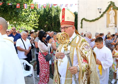 U Skradinu Je Proslavljeno Ro Enje Bla Ene Djevice Marije Ili Mala