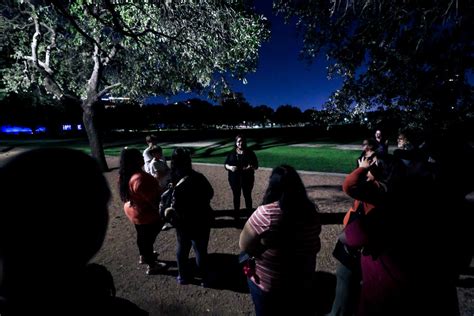 A Night In The Life Of Houston Ghost Tour Guides Houstonia Magazine