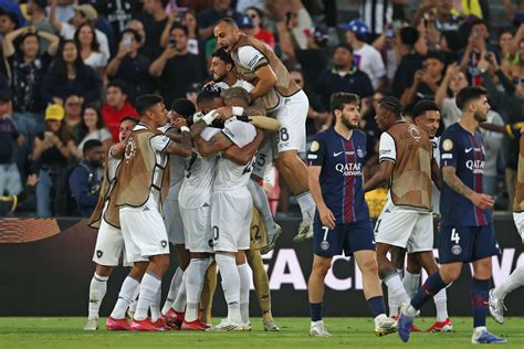 Quanto O Botafogo Ganhou No Mundial De Clubes - Botafogo vence o PSG no Mundial de Clubes