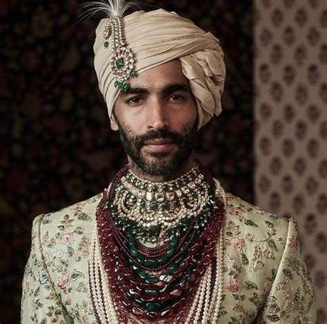 Pin By Priscilla Pandoo On Wedding Sherwani Dhoti Inspiration Wedding Dresses Men Indian