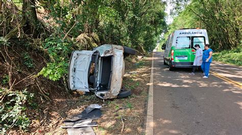 Buraco Em Pista Provoca Grave Acidente Deixando 4 Feridos Tribuna Do