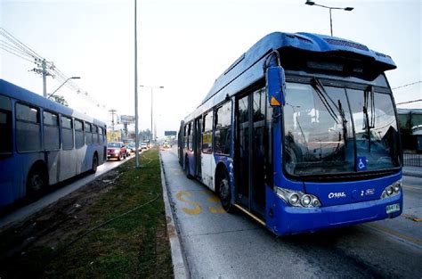 Peatón muere tras ser atropellado por un bus en La Cisterna El