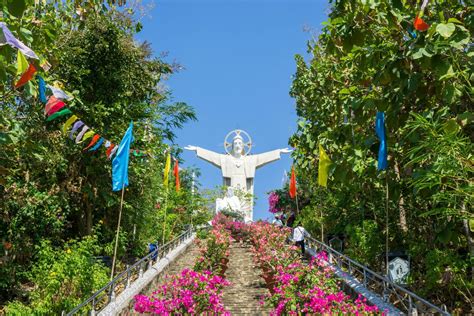 Vung Tau Christ Statue - Vung Tau, Vietnam - Uncover Vietnam