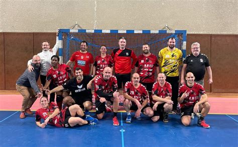 Actualité VETERANS TORCY DEMARRE 2023 PAR UNE club Handball