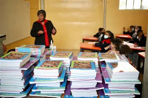 La Jornada Regresan A Clases Más De 24 Millones De Alumnos Con Nuevos