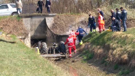 Il Trattore Si Ribalta Agricoltore Ferito Gravemente A Gavassa VIDEO