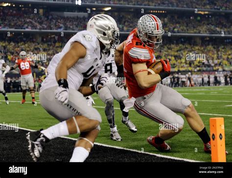 Ohio State Tight End Nick Vannett Makes A Yard Touchdown