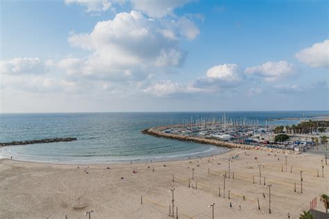 tel-aviv-marina | Zigzagging with Bill and Paige