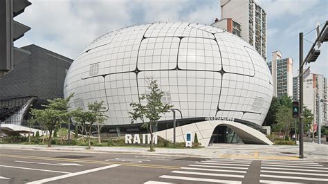 Turkish architect's robot museum debuts in Seoul - World News