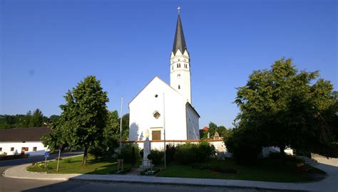 Kirche St Maria In Moosthenning