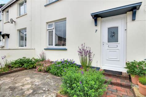 3 Bed Terraced House For Sale In Orchard Road Barnstaple Devon Ex32