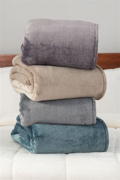Blankets – Berkshire Blanket Inc