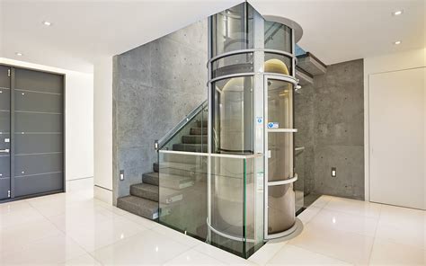 Round glass elevators, custom made or model selection - Siller Stairs