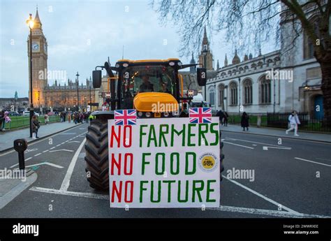 London England Uk 25th Mar 2024 British Farmers Stage Tractor