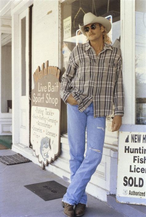 Alan Jackson on Twitter: "Gone fishin' https://t.co/k8T0hCSgWa" / Twitter