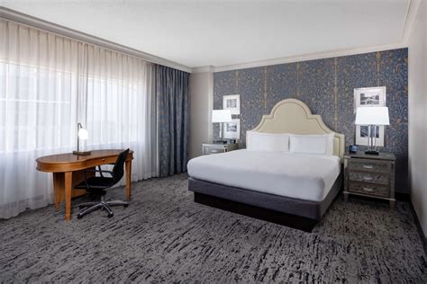 Hilton Dallas Lincoln Centre Reviews, Deals & Photos 2024 - Expedia