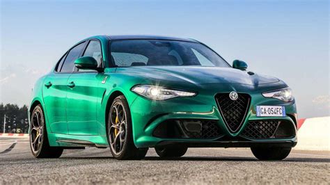 Alfa Romeo Giulia Quadrifoglio News and Reviews | Motor1.com