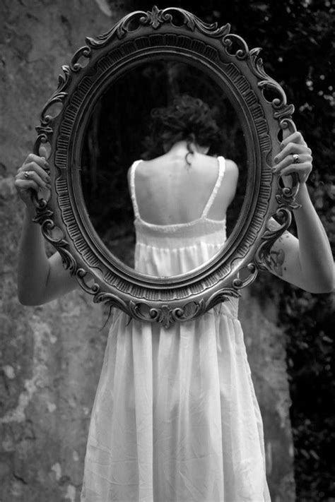 Francesca Woodman Mirror Photography Francesca Woodman Reflection