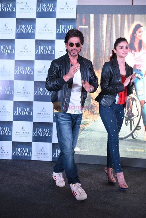 Shahrukh Khan At Dear Zindagi Press Meet On 22nd Nov 2016 Shah Rukh