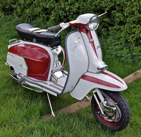 Pin By Neill Reardon On Scooters Lambretta Lambretta Scooter