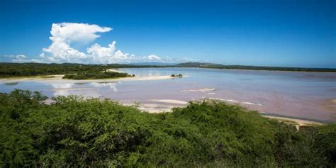 Las Salinas De Cabo Rojo Metro