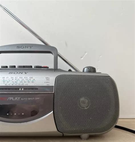 SONY MODEL NO CFS E14L Radio Cassette Recorder Tape Radio AM FM