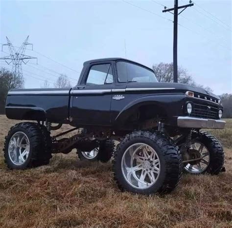 Pin by Edward Skeen on Lifted Trucks | 4x4 trucks, Big trucks, Ford trucks