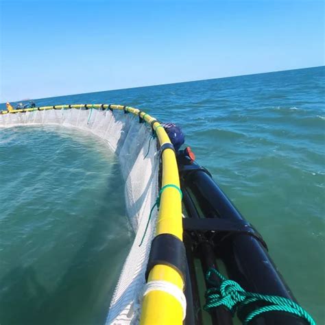 Hdpe Pipe Floating Fish Farming Cage With Handrail Fish Cage With