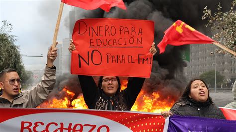 Gasolina Protesta Ecuador Jpeg