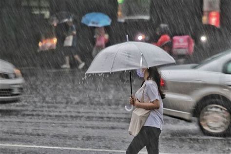 中颱璨樹總雨量飆700毫米 彭啟明曝周一颱風假機率 生活 中時新聞網