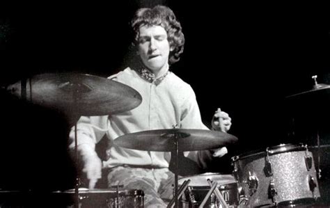 Mitch Mitchell Drummer For The Jimi Hendrix Experience Passes Away At