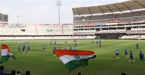 Hyderabad Stadium average score ODI: Rajiv Gandhi International Stadium ...