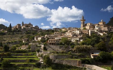 Living in a Paradise: The Serra de Tramuntana of Mallorca, UNESCO World ...