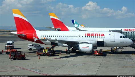 Ec Jdl Iberia Airbus A Photo By Alejandro Hern Ndez Le N Id