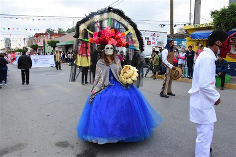 Video Color Tradici N Y Fiesta En Desfile Por Xantolo En Soledad