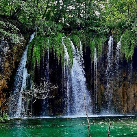 Izlet Na Plitvi Ka Jezera Nacionalni Park I Rastoke Viatica Travel