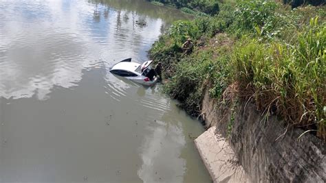 Rio Santos Prf Prende Suspeitos Ap S Carro Cair Em Rio Pr Ximo