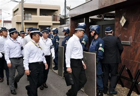 神戸新聞next｜連載・特集｜山口組分裂騒動｜神戸山口組の本拠地捜索 直系組長らの詐欺事件で