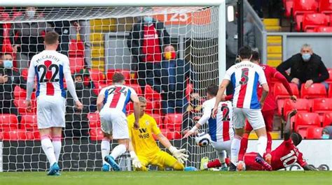 Kalahkan Crystal Palace 2 0 Liverpool Finis Di 3 Besar