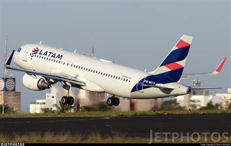 Pr Myy Airbus A Latam Airlines Paulo H Goncalez Jetphotos