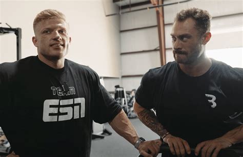 Urs Kalecinski Trainiert Mit Chris Bumstead Kurz Vor Olympia