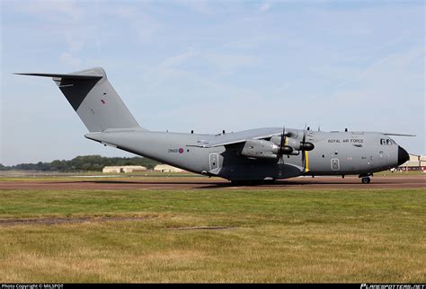 ZM401 Royal Air Force Airbus Atlas C1 A400M 180 Photo By MILSPOT ID