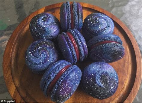 Galaxy Themed Desserts Taking Instagram By Storm Daily Mail Online