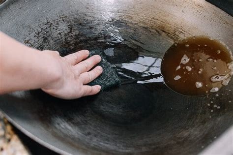 How To Season A Wok And Daily Wok Care The Woks Of Life