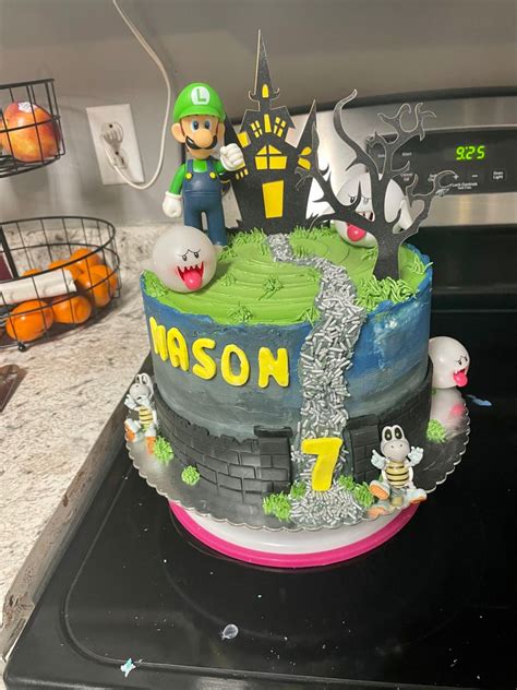 Luigis Mansion Cake In 2024 Luigis Mansion Birthday Party Mario