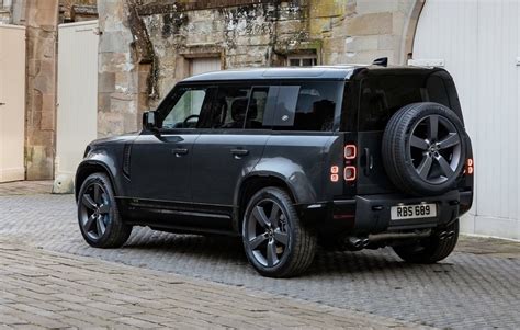 2022 Land Rover Defender P525 Rear Performancedrive