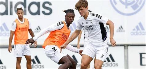 Nico Paz El Hijo De Pablo Invitado Sorpresa En El Entrenamiento Del