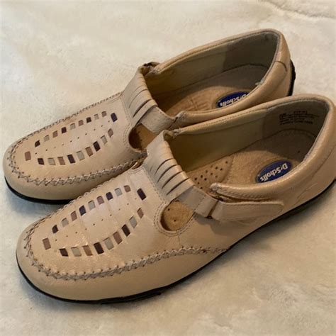 Dr Scholls Shoes Very Nice Loafers Tan In Color Very Comfortable