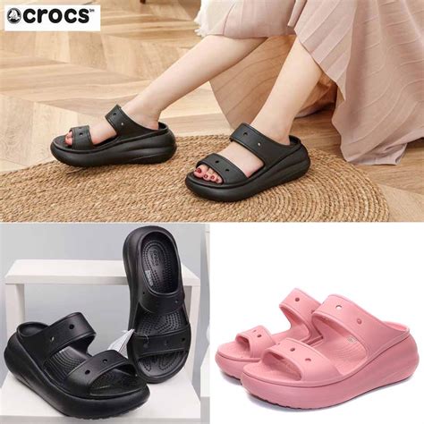 Jual Crocs Classic Bae Clog Sandal Wanita Crocs Classic Bae Clog Cm